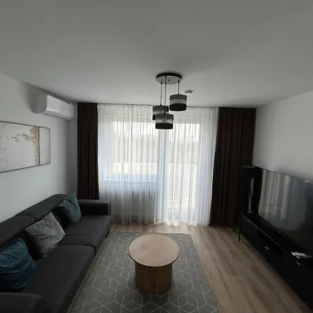 Airport With Own Parking Apartamento