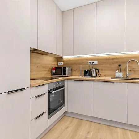 Airport With Own Parking Apartamento *