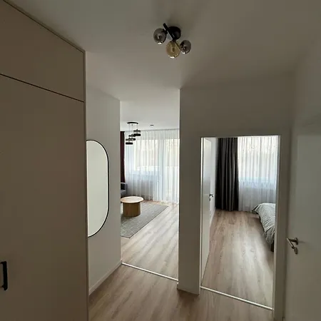 דירה Airport With Own Parking