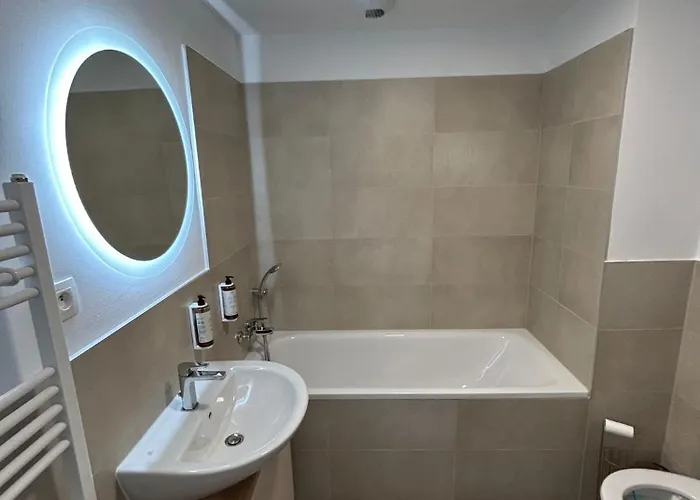 Lejlighed Airport With Own Parking